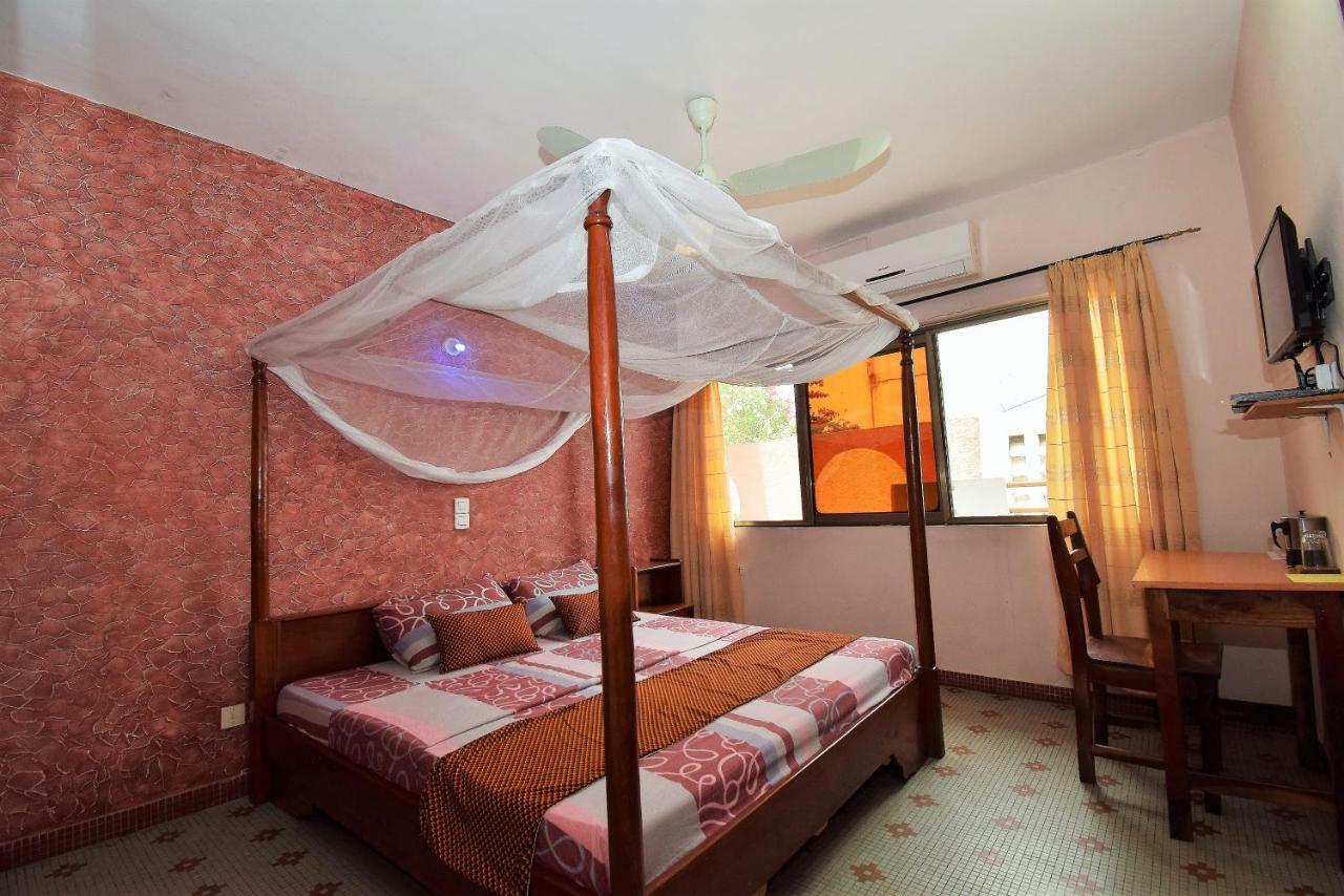 B&B Chez Rita Cotonou Exterior foto